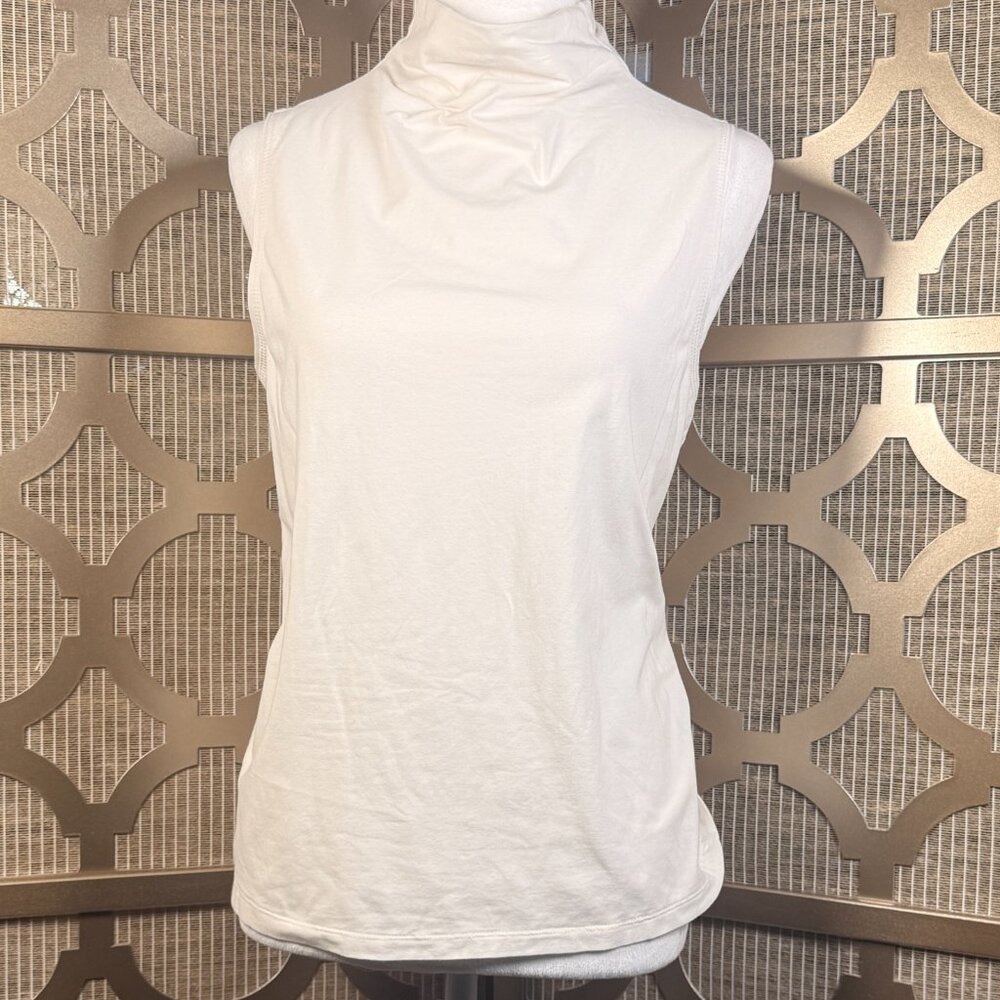Athleta Sleeveless Turtleneck Top Women’s Small White Stretch Casual Active